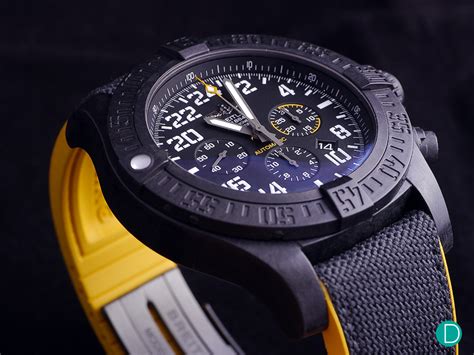 Review: Breitling Avenger Hurricane 